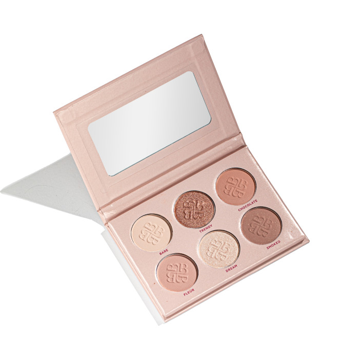 Палетка тіней для повік Bogenia Match Eyeshadow Palette BG908
